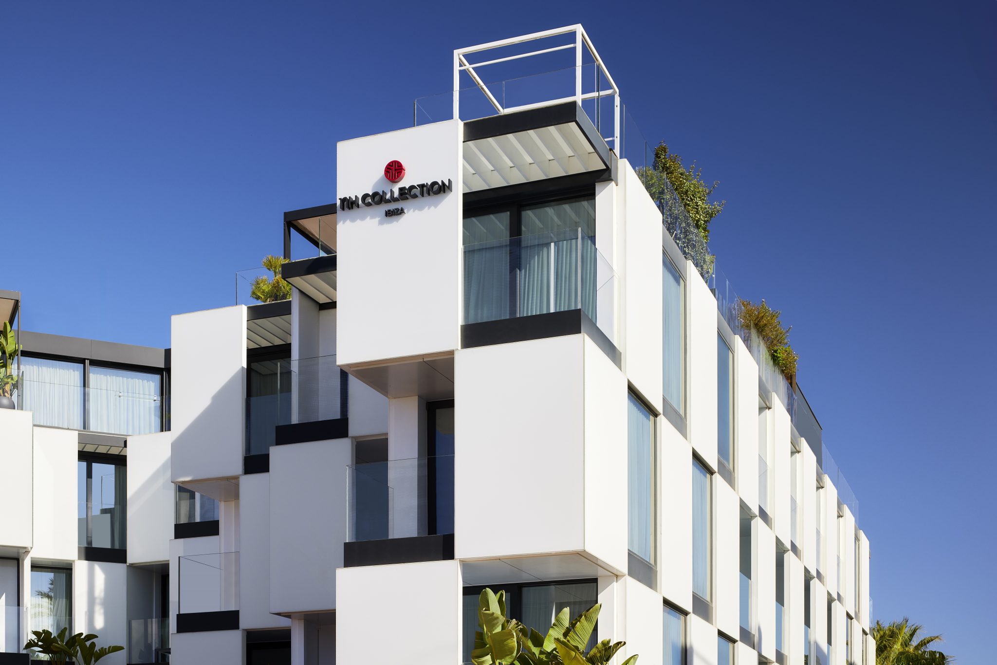 Fachada del hotel NH Collection Ibiza