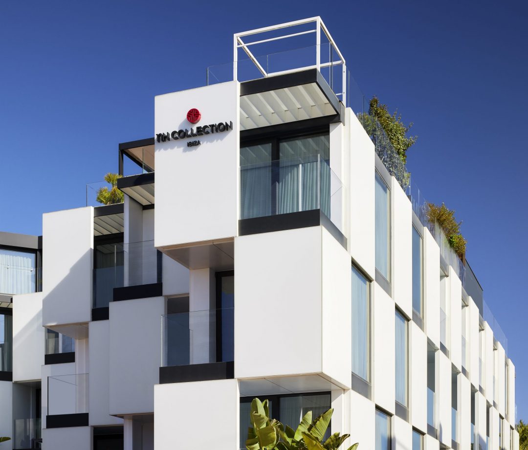 Fachada del hotel NH Collection Ibiza